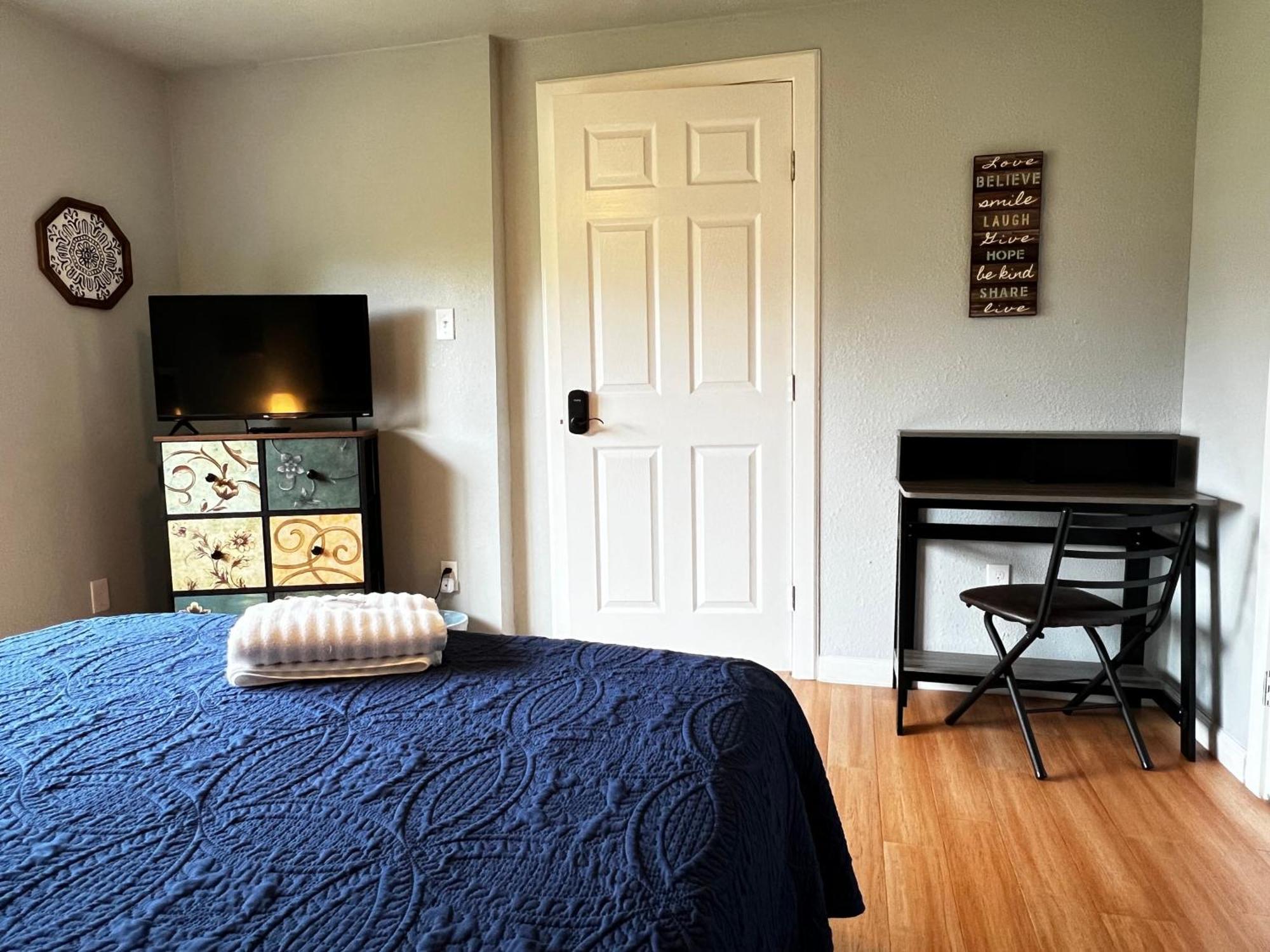 Boho Bliss- Cozy Private Room 2 Miles From Alamodome! سان أنطونيو المظهر الخارجي الصورة