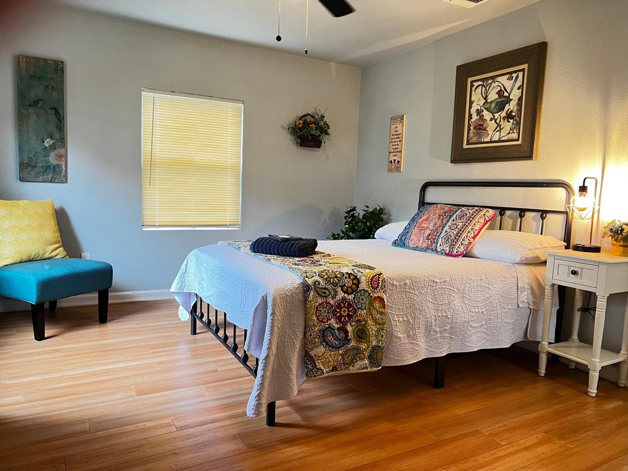 Boho Bliss- Cozy Private Room 2 Miles From Alamodome! سان أنطونيو المظهر الخارجي الصورة